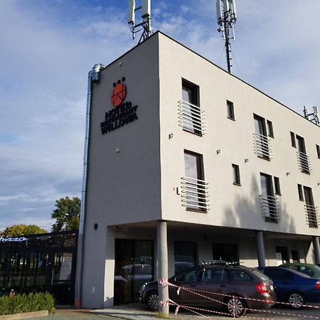 Hotel Willanova Люблин Экстерьер фото