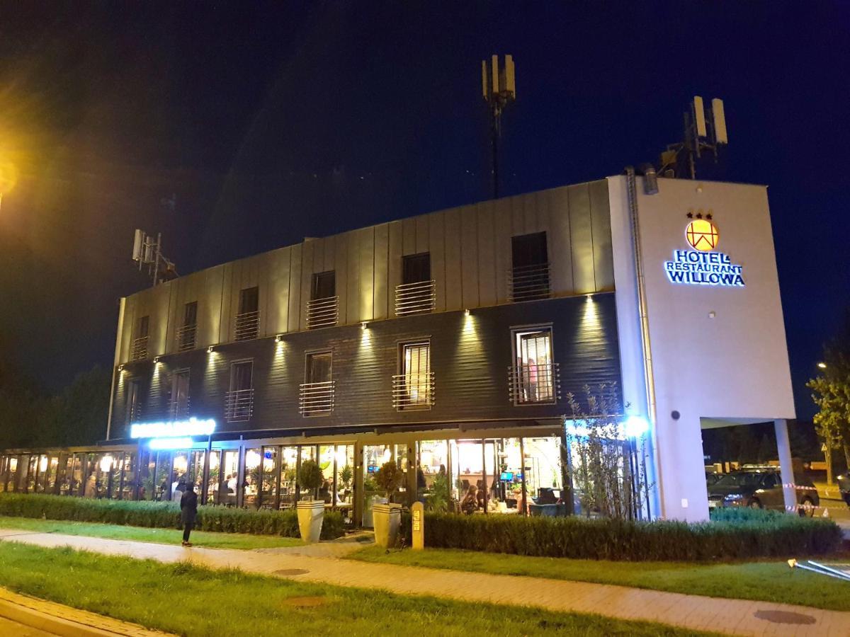 Hotel Willanova Люблин Экстерьер фото